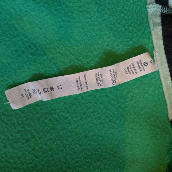 Lululemon women's scuba hoodie (size 6) - Picture 8 of 8